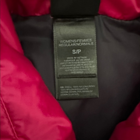 The North Face Pink 550 Fill Quilted Vest - Picture 8 of 8